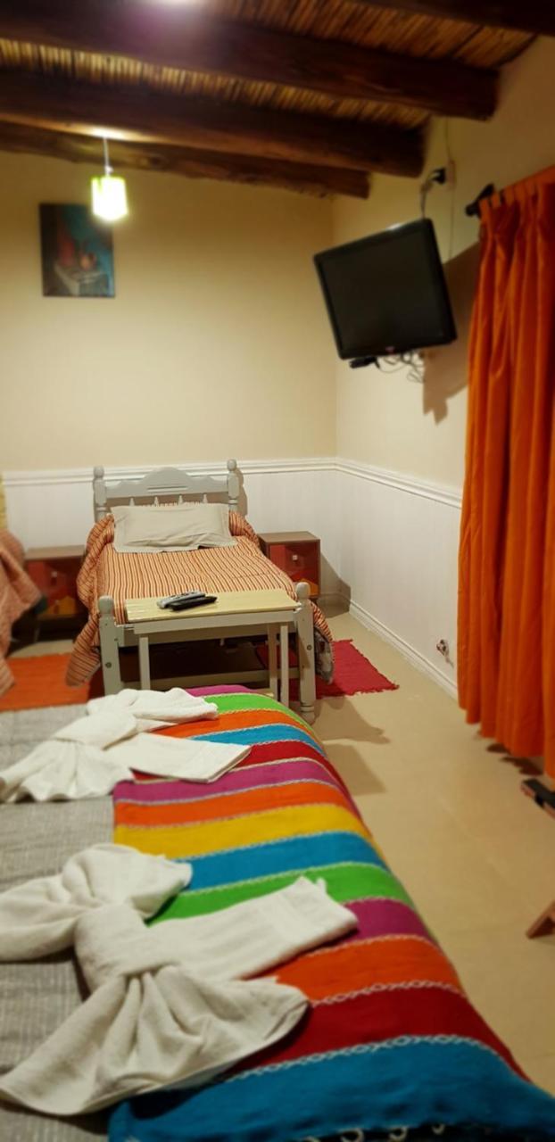 Hostal Asqui Pacha Tilcara Exterior foto