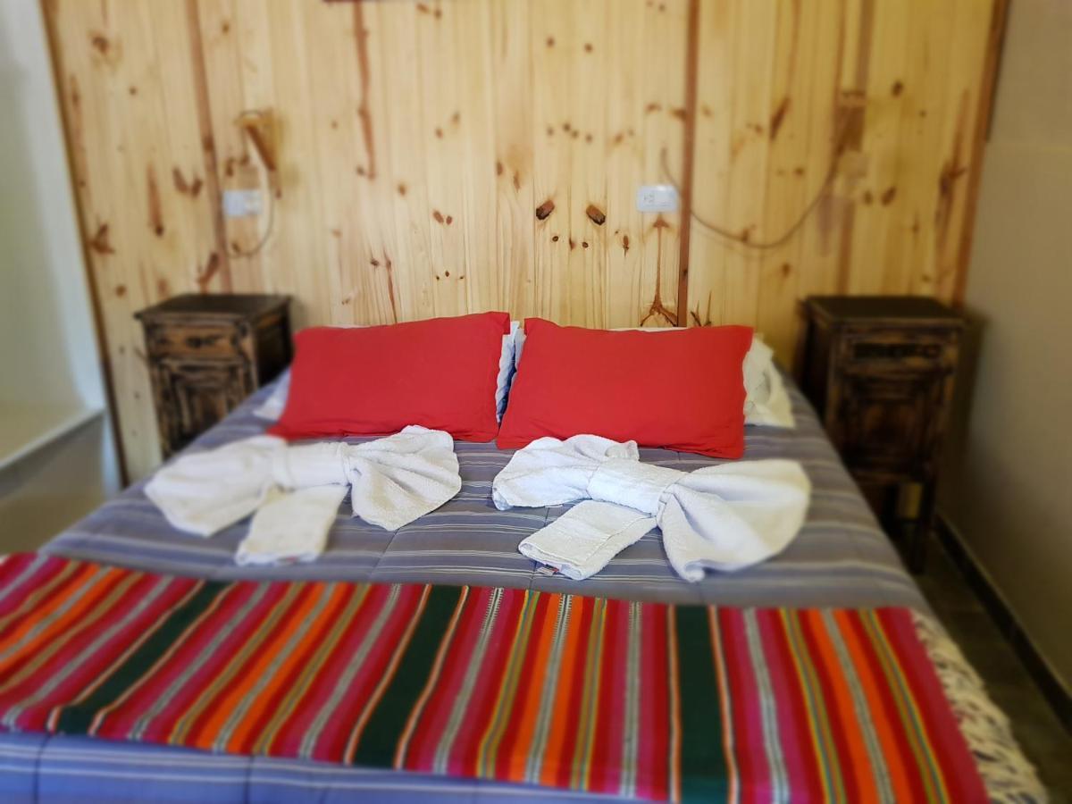 Hostal Asqui Pacha Tilcara Exterior foto